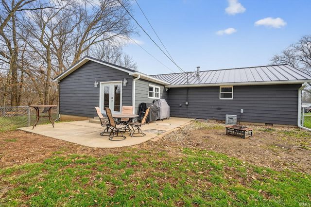 3621 Indian Creek Drive, West Lafayette, IN 47906