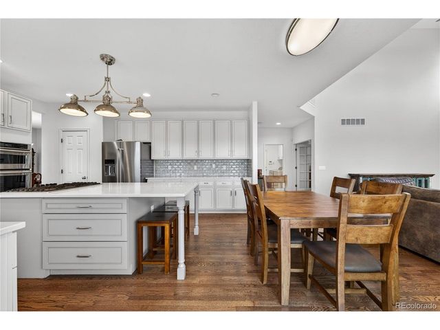 6047 S Ukraine St, Aurora, CO 80015