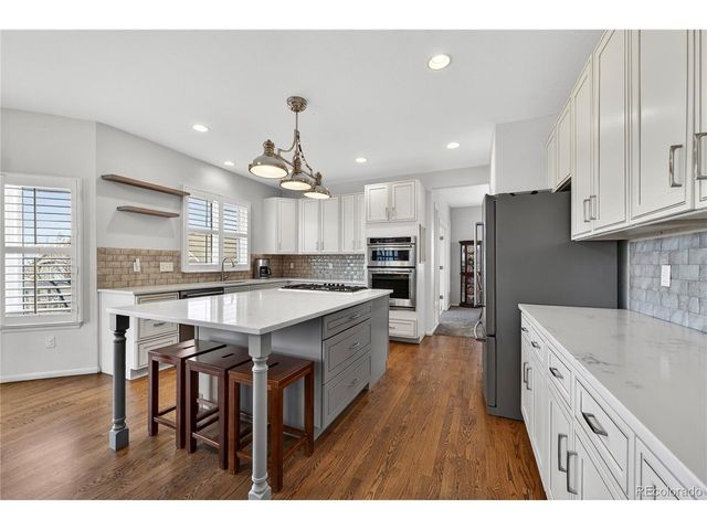 6047 S Ukraine St, Aurora, CO 80015