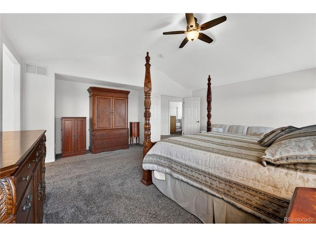 6047 S Ukraine St, Aurora, CO 80015