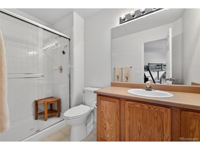 6047 S Ukraine St, Aurora, CO 80015