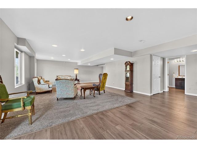 6047 S Ukraine St, Aurora, CO 80015