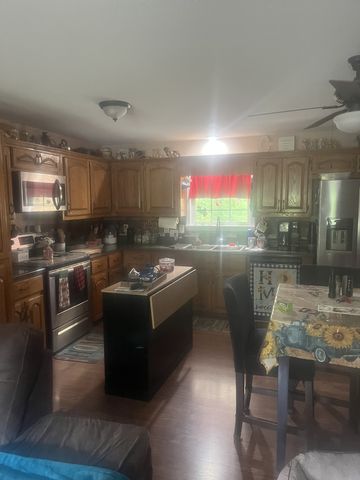 129 Clifton Rd, Lawrenceburg, TN 38464