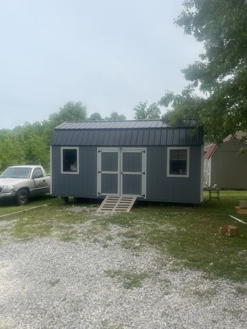 129 Clifton Rd, Lawrenceburg, TN 38464