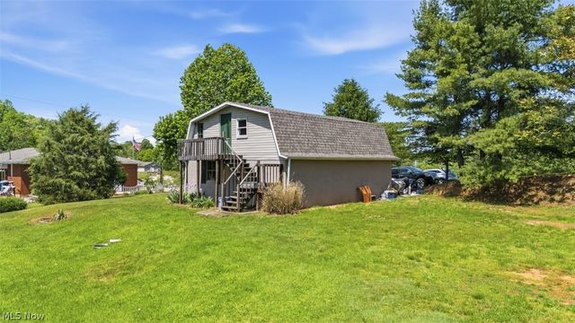 800 Arends Ridge Road, Marietta, OH 45750