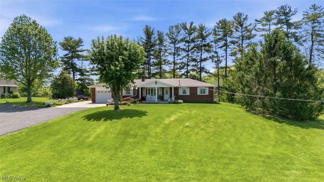800 Arends Ridge Road, Marietta, OH 45750