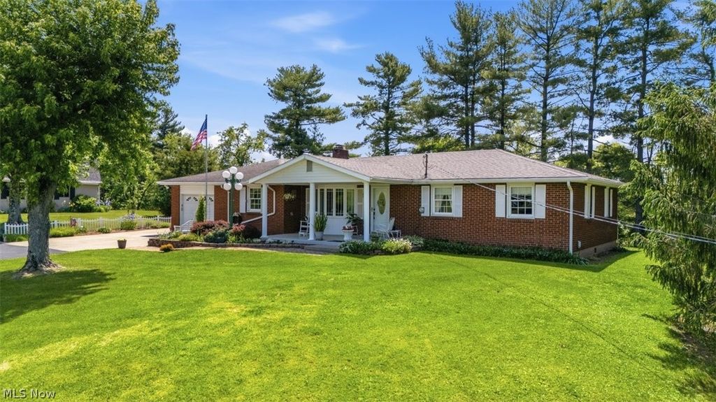 800 Arends Ridge Road, Marietta, OH 45750