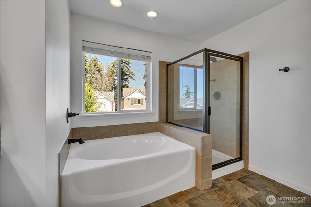 3924 Highlands Boulevard, Puyallup, WA 98372