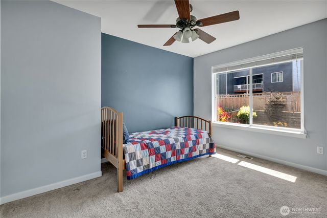 3924 Highlands Boulevard, Puyallup, WA 98372