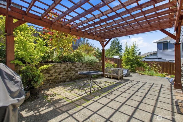 3924 Highlands Boulevard, Puyallup, WA 98372
