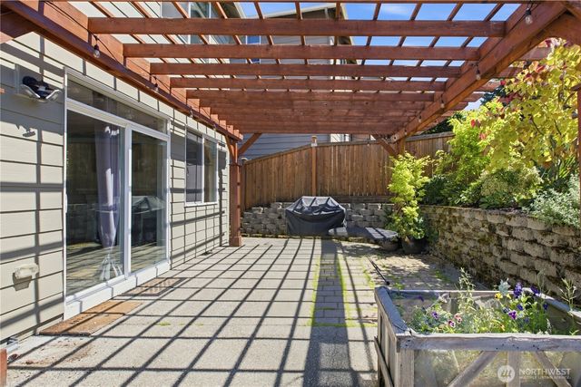 3924 Highlands Boulevard, Puyallup, WA 98372
