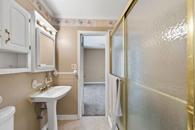 439 Big Cedar Road, Ponce De Leon, FL 32455