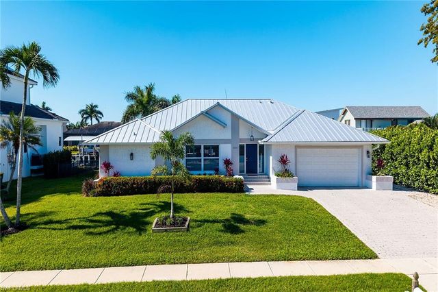 1609 Villa CT, Marco Island, FL 34145