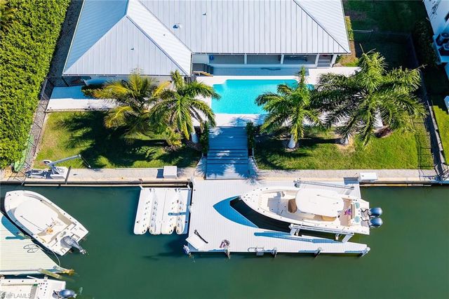 1609 Villa CT, Marco Island, FL 34145