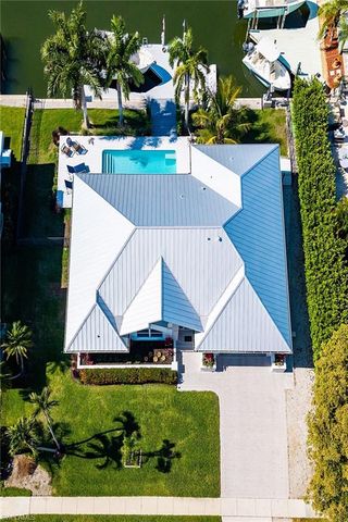 1609 Villa CT, Marco Island, FL 34145