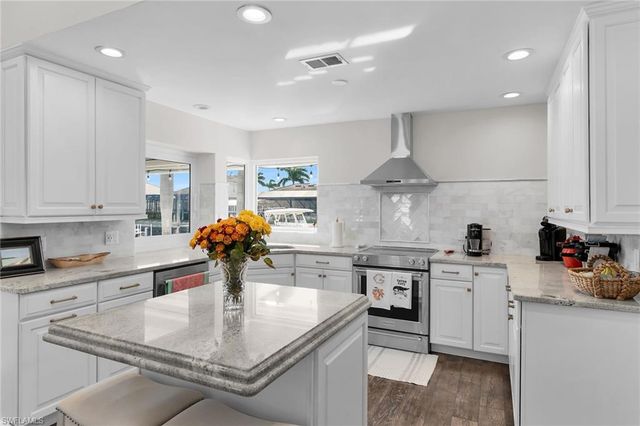 1609 Villa CT, Marco Island, FL 34145