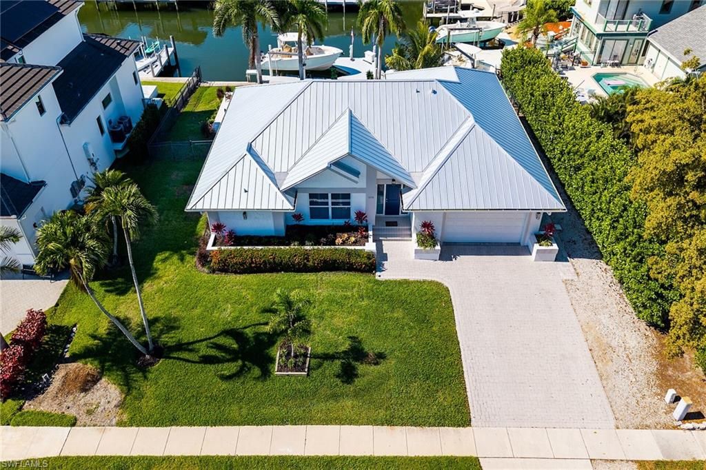1609 Villa CT, Marco Island, FL 34145