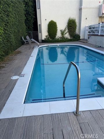 17914 Magnolia Boulevard 125, Encino (los Angeles), CA 91316