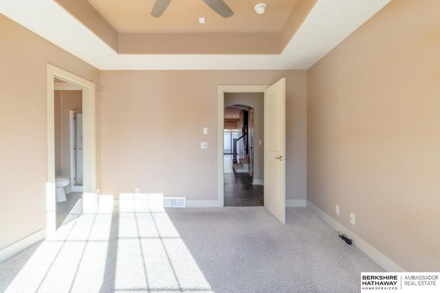 5138 Dodge Street, Omaha, NE 68132