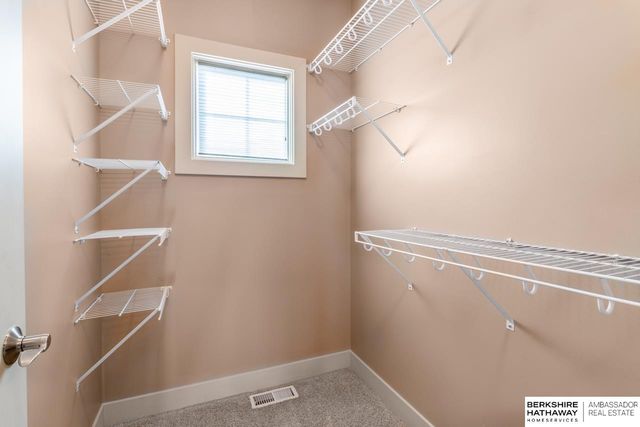 5138 Dodge Street, Omaha, NE 68132