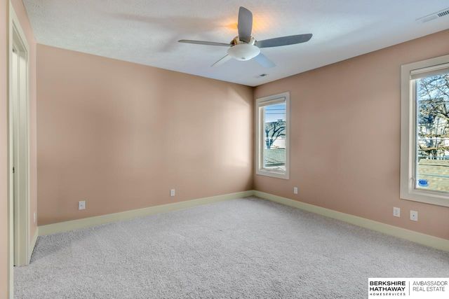 5138 Dodge Street, Omaha, NE 68132