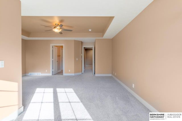 5138 Dodge Street, Omaha, NE 68132