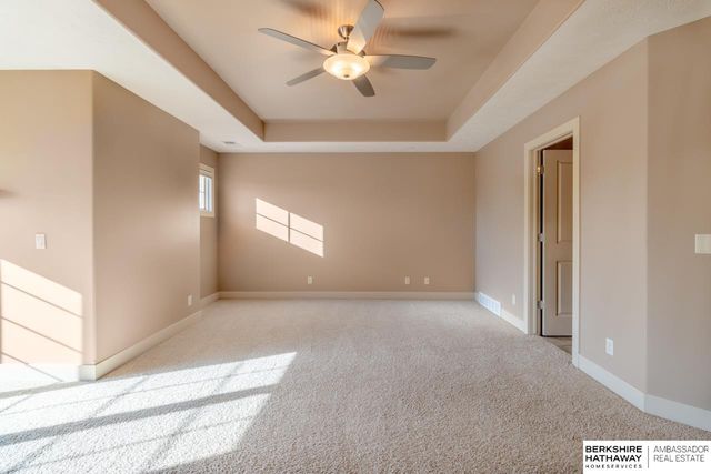 5138 Dodge Street, Omaha, NE 68132