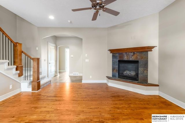 5138 Dodge Street, Omaha, NE 68132