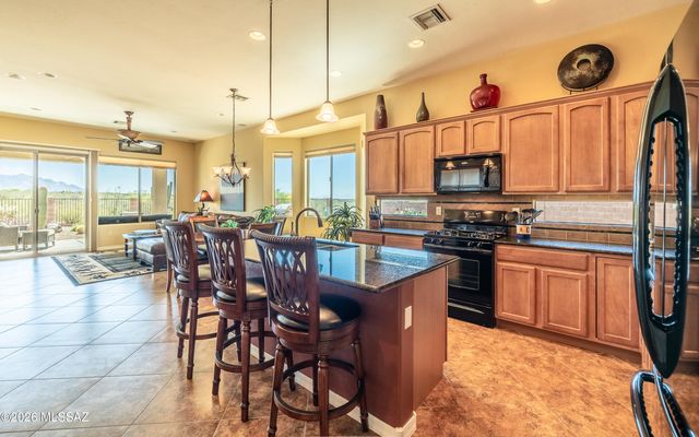 12766 N Gentle Rain Drive, Marana, AZ 85658