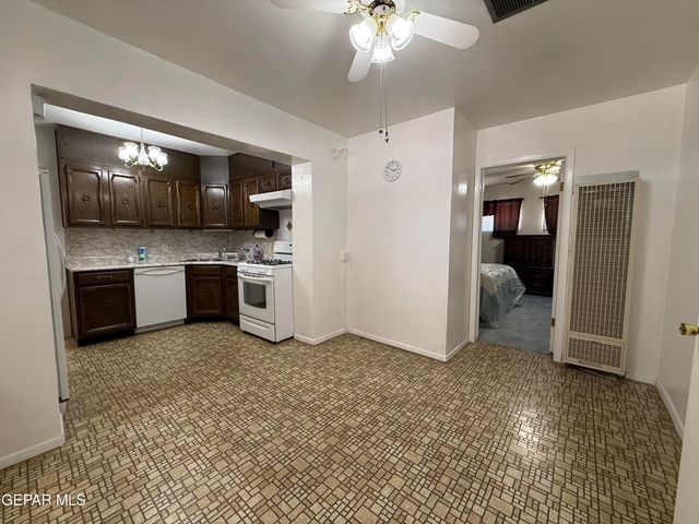 3731 JEFFERSON Avenue, El Paso, TX 79930