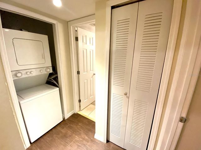 1954 CONWAY ROAD 7, Orlando, FL 32812