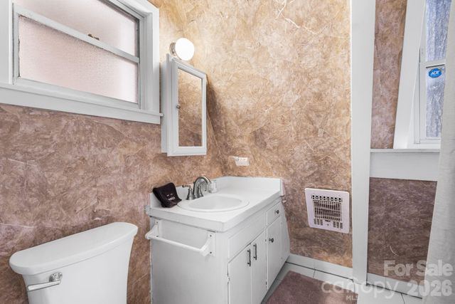 889 Big Ridge Road, Franklin, NC 28734