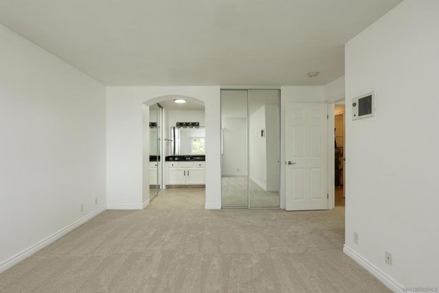 9949 Erma Rd 203, San Diego, CA 92131