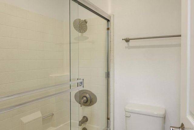 9949 Erma Rd 203, San Diego, CA 92131