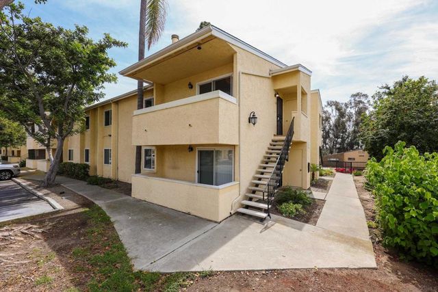 9949 Erma Rd 203, San Diego, CA 92131