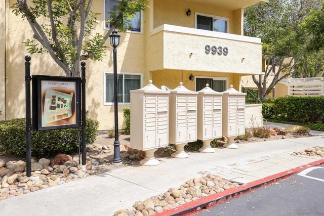 9949 Erma Rd 203, San Diego, CA 92131