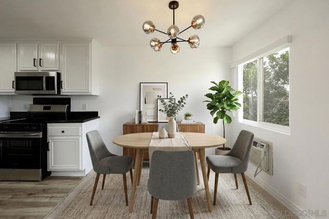 9949 Erma Rd 203, San Diego, CA 92131