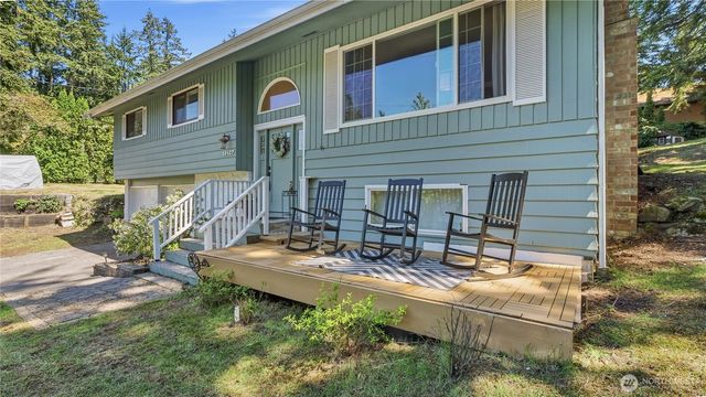 18427 Homeview Drive, Edmonds, WA 98026
