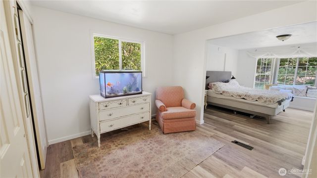 18427 Homeview Drive, Edmonds, WA 98026