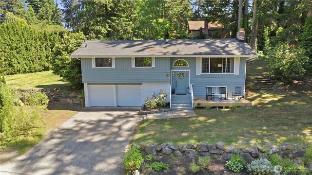 18427 Homeview Drive, Edmonds, WA 98026