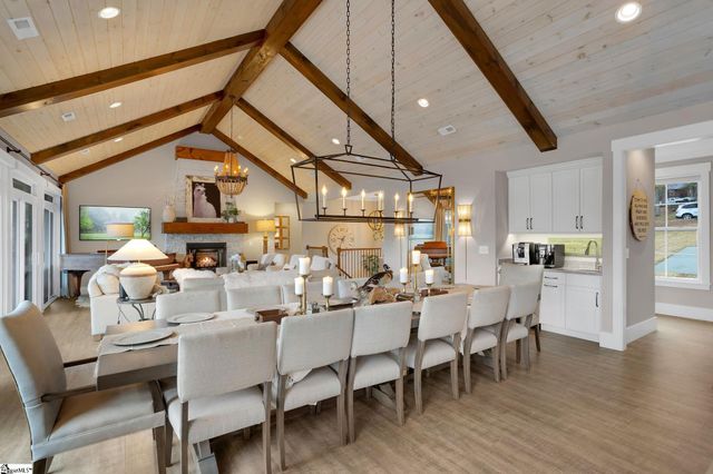 300 Lakecrest Drive, Greer, SC 29651