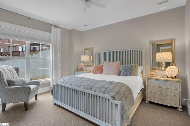 300 Lakecrest Drive, Greer, SC 29651