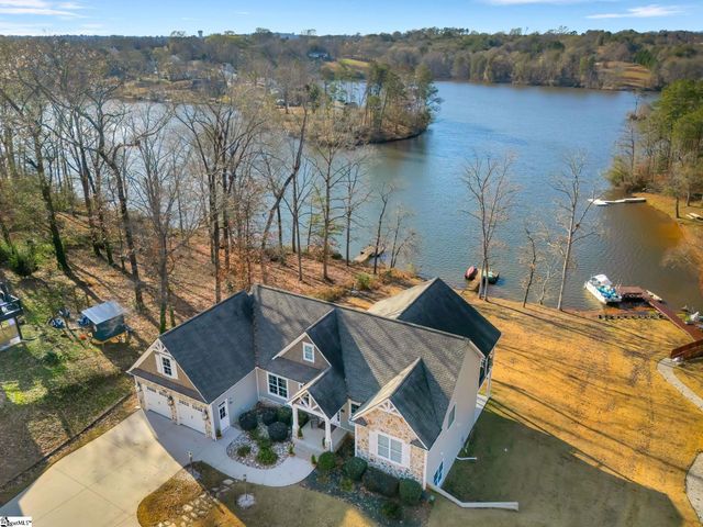 300 Lakecrest Drive, Greer, SC 29651