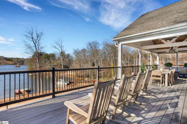 300 Lakecrest Drive, Greer, SC 29651