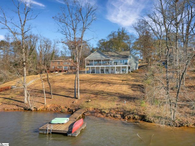 300 Lakecrest Drive, Greer, SC 29651