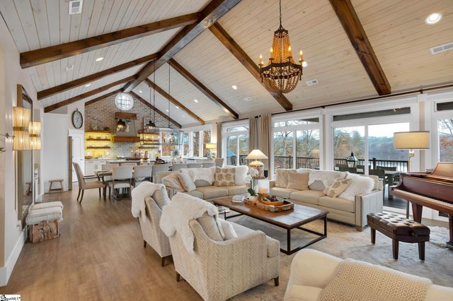 300 Lakecrest Drive, Greer, SC 29651