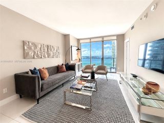 1300 Brickell Bay Drive 2307, Miami, FL 33131