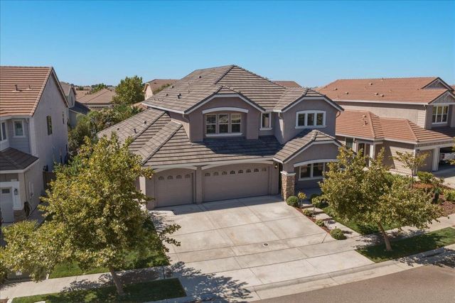 1080 Broken Spoke Ln, Roseville, CA 95747