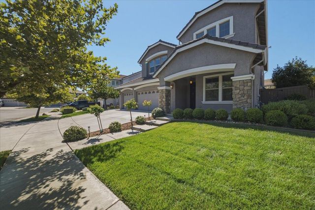 1080 Broken Spoke Ln, Roseville, CA 95747