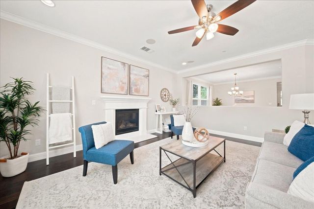 1080 Broken Spoke Ln, Roseville, CA 95747
